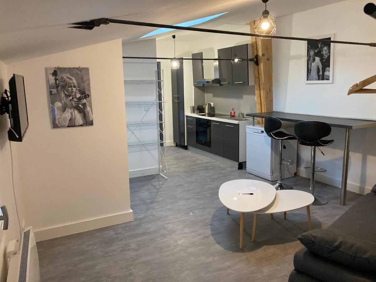 Le Celebrity Apartamento Agen Exterior foto