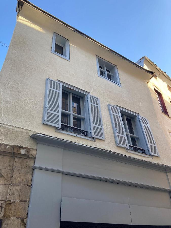 Le Celebrity Apartamento Agen Exterior foto